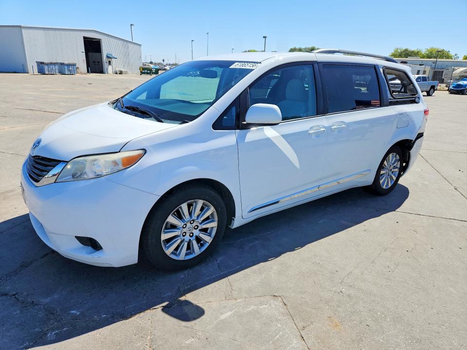 2013 Toyota Sienna VIN 5TDJK3DC3DS050866 COPART salvage auction — REAR END, CA - SALVAGE CERTIFICATE, sold $1,550 on 2026-07-27 (photo 1)