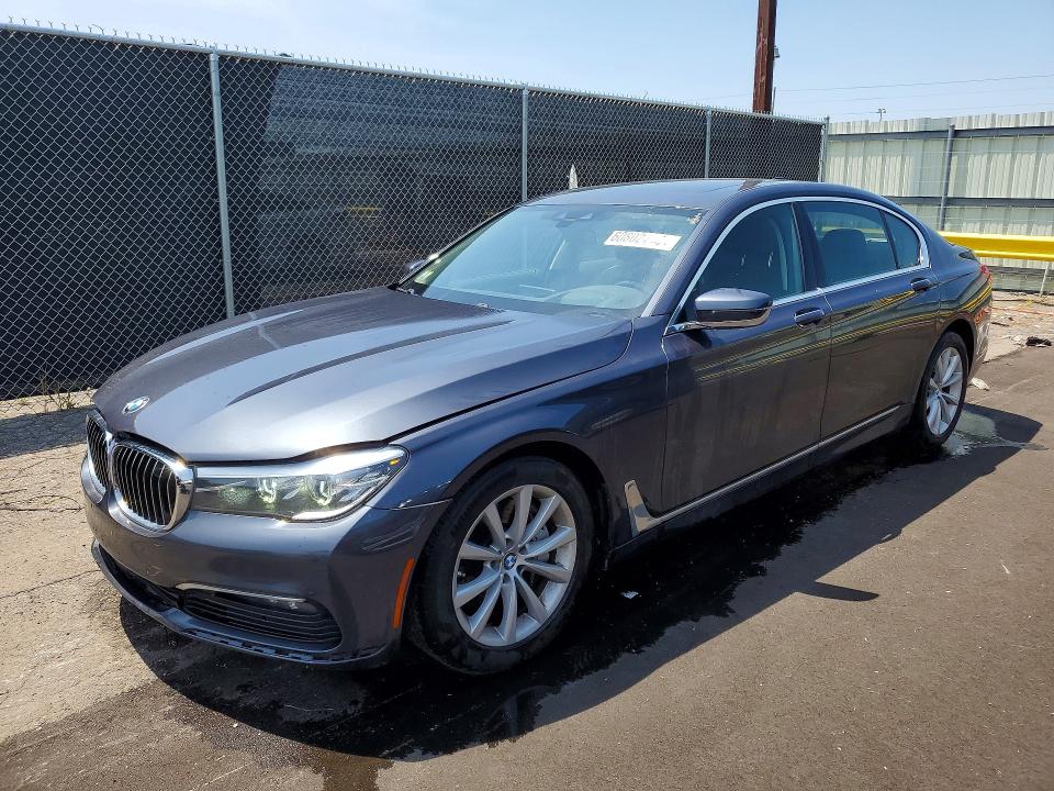2018 BMW 7er VIN WBA7E4C54JGV23896 COPART salvage auction — MINOR DENT/SCRATCHES, Mi - Certificate Of Title, sold $3,900 on 2026-07-31 (photo 1)