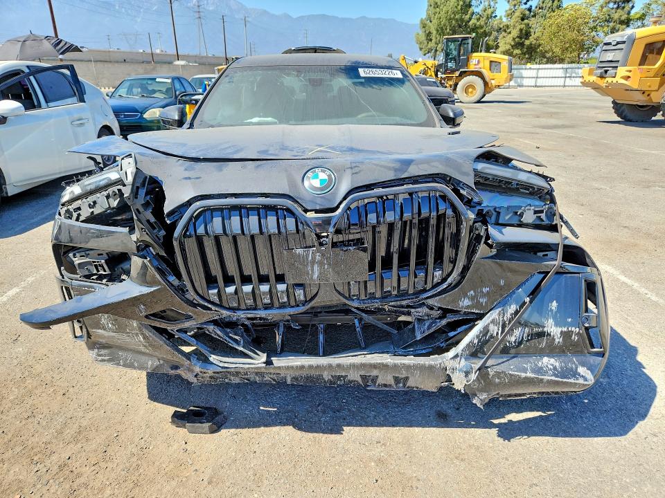 2023 BMW I7 VIN WBY53EJ09PCN55206 COPART salvage auction — FRAME DAMAGE, Ca - Salvage Certificate, sold $22,800 on 2026-08-06 (photo 5)