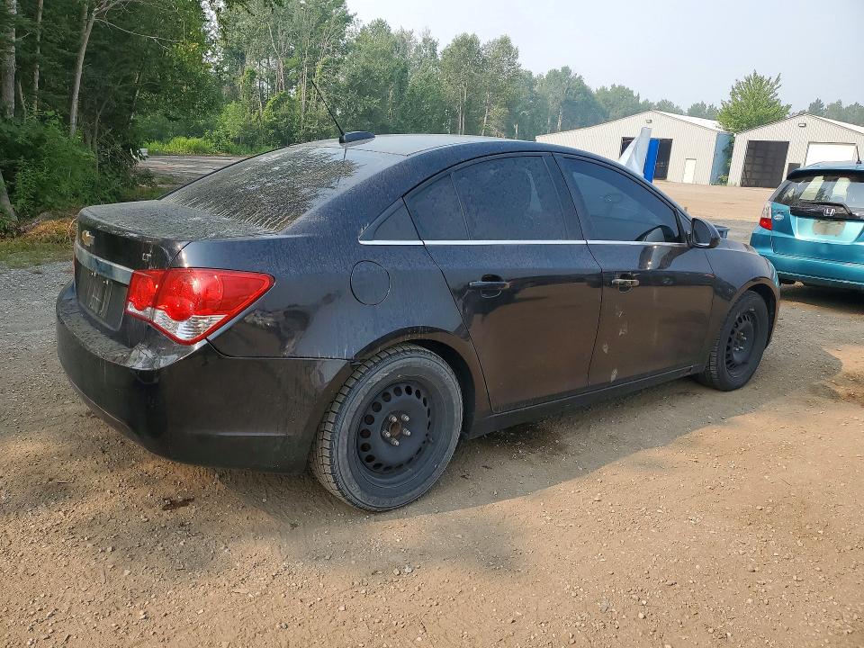 2015 Chevrolet Cruze VIN 1G1PE5SB2F7238162 COPART salvage auction — FRONT END, ON - PERMIT NO BRAND - UNFIT, sold $200 on 2026-07-30 (photo 3)