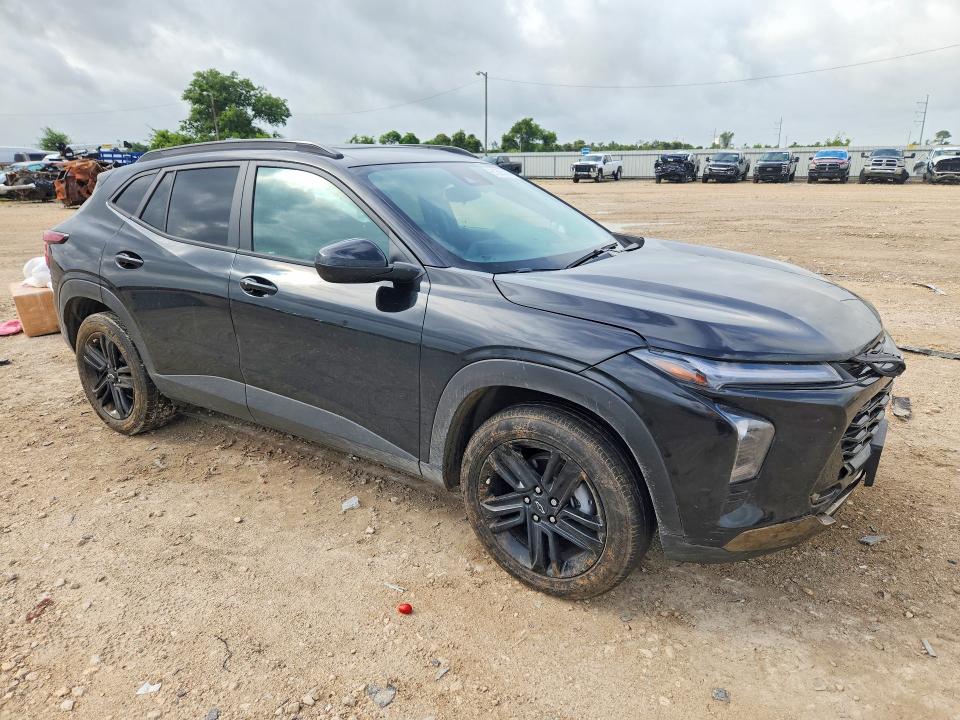 2025 Chevrolet Trax VIN KL77LKEP5SC151728 COPART salvage auction — UNDERCARRIAGE, Tx - Salvage Vehicle Title, sold $8,100 on 2026-08-26 (photo 4)