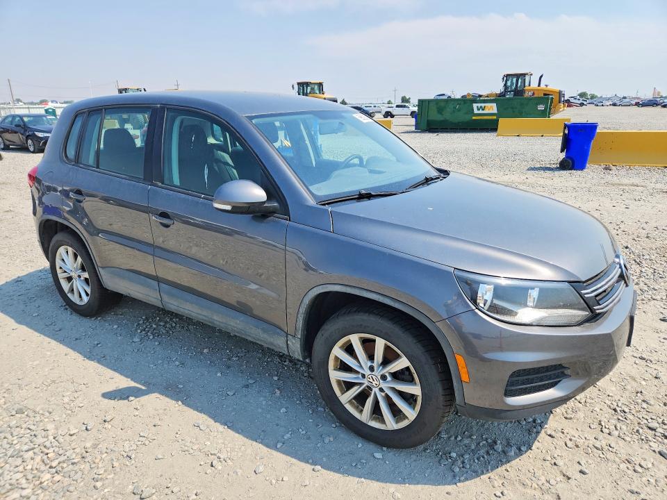 2018 Volkswagen Tiguan VIN WVGBV7AX7JK000576 COPART salvage auction — MECHANICAL, Co - Dis/Dlr/Exp Only Clean Title, sold $2,100 on 2026-07-28 (photo 4)