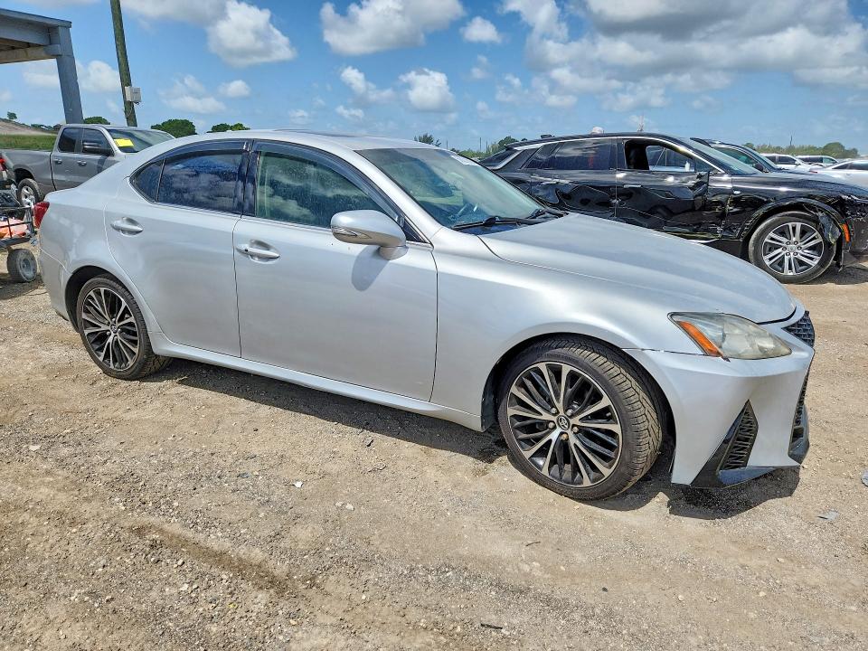 2012 Lexus Is VIN JTHCF5C27C5059428 COPART salvage auction — MINOR DENT/SCRATCHES, Fl - Cert Of Title-Rebuilt, sold $1,100 on 2026-07-28 (photo 4)