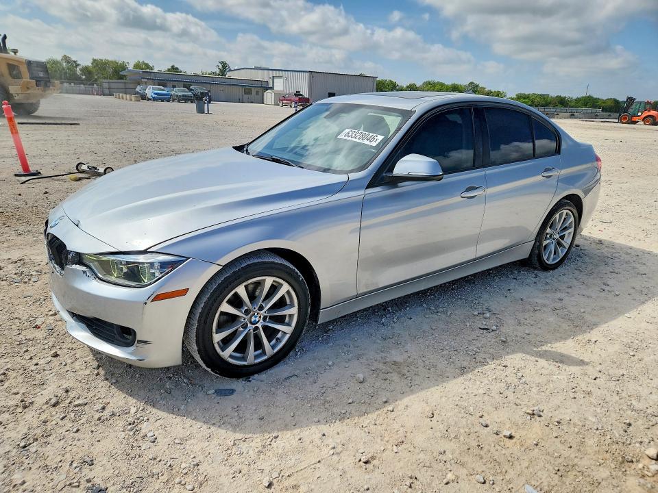2018 BMW 3er VIN WBA8A9C5XJAH14547 COPART salvage auction — FRONT END, Salvage Title, sold $3,200 on 2026-08-20 (photo 1)