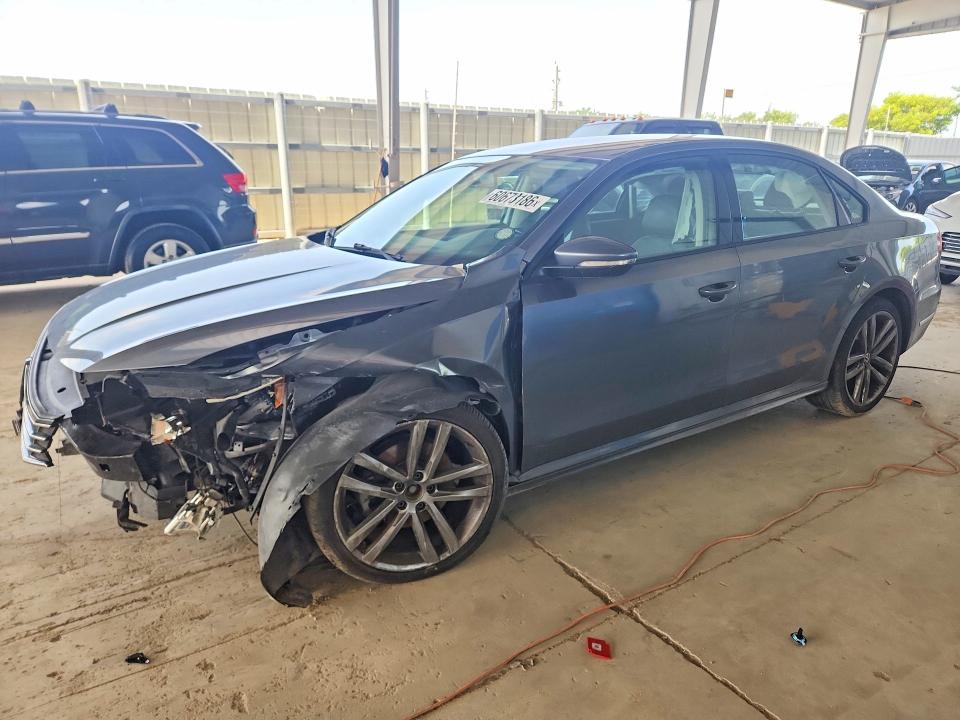2018 Volkswagen Passat VIN 1VWAA7A39JC027245 COPART salvage auction — FRONT END, Fl - Cert Of Title Slvg Rebuildable, sold $525 on 2026-09-09 (photo 1)