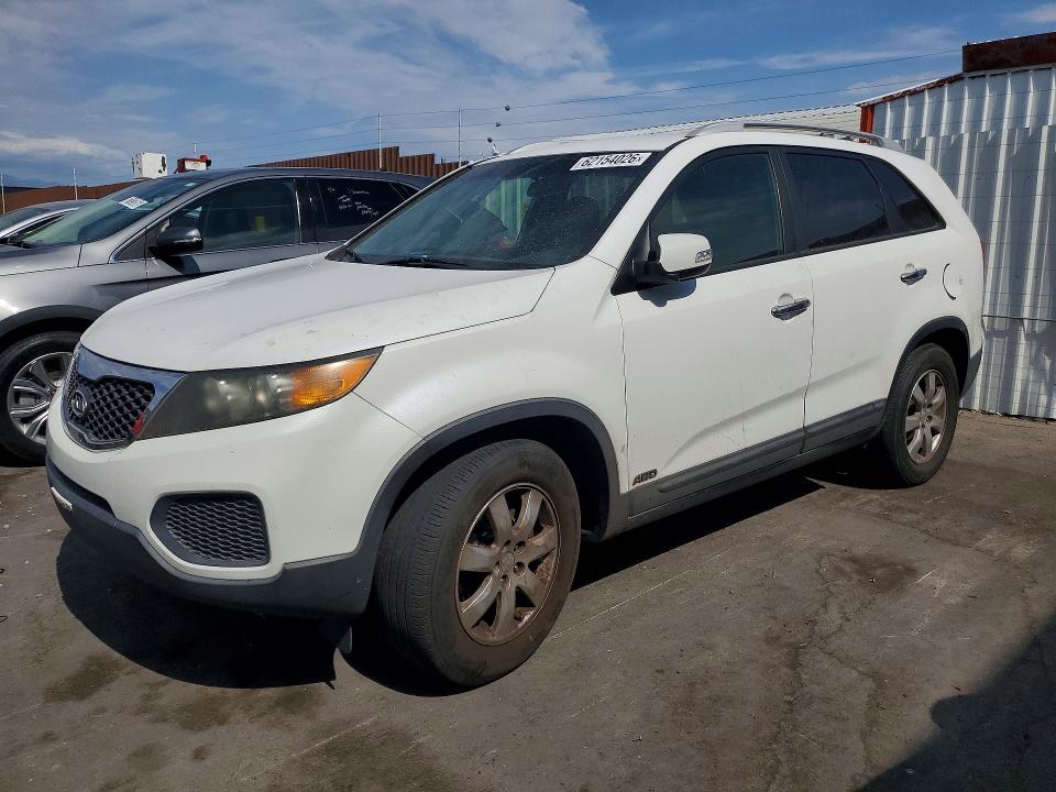 2011 Kia Sorento VIN 5XYKTDA22BG165021 COPART salvage auction — VANDALISM, Nv - Certificate Of Title, sold $200 on 2026-07-29 (photo 1)