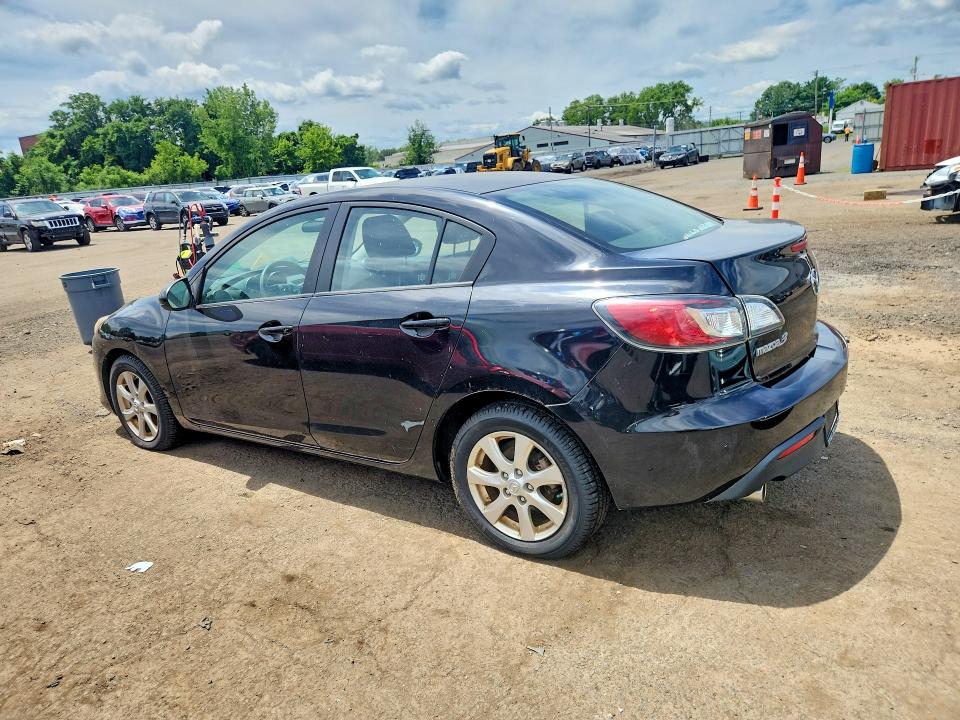 2010 Mazda 3 VIN JM1BL1SG6A1120204 COPART salvage auction — MINOR DENT/SCRATCHES, Ct - Certificate Of Title, sold $475 on 2026-07-17 (photo 2)