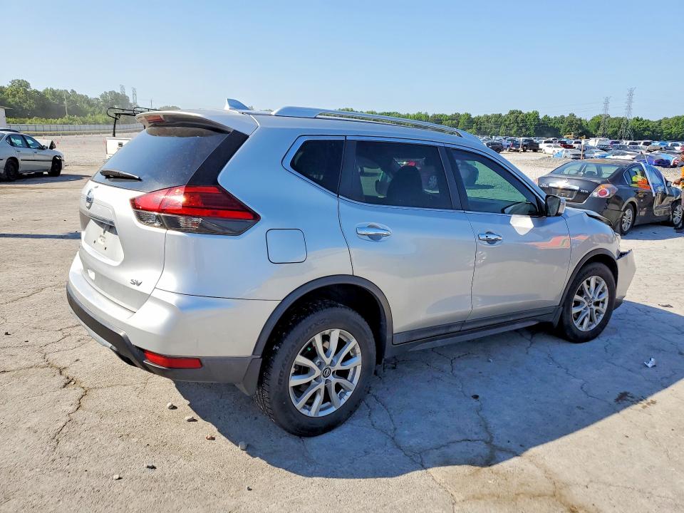2017 Nissan Rogue VIN KNMAT2MT7HP571323 COPART salvage auction — FRONT END, TN - SALVAGE CERTIFICATE, sold $425 on 2026-07-28 (photo 3)