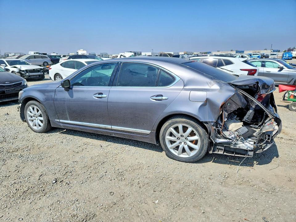 2013 Lexus Ls VIN JTHBL5EF0D5120480 COPART salvage auction — REAR END, CA - SALVAGE CERTIFICATE, sold $1,500 on 2026-07-27 (photo 2)