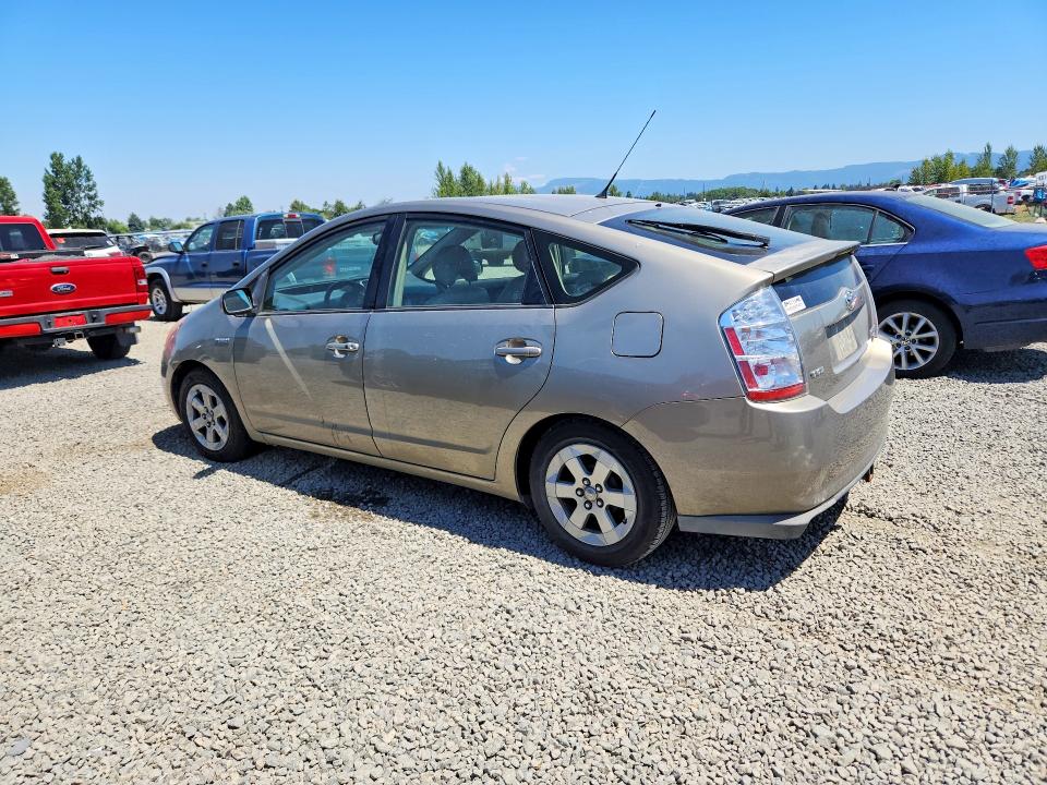 2007 Toyota Prius VIN JTDKB20U177686195 COPART salvage auction — MECHANICAL, Or - Certificate Of Title, sold $350 on 2026-07-28 (photo 2)