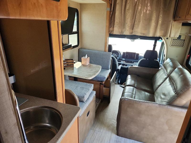 2019 Mercedes-benz Sprinter VIN WDAPF4CD8KN047529 COPART salvage auction — MINOR DENT/SCRATCHES, Ca - Salvage Certificate, sold $16,100 on 2026-07-30 (photo 6)