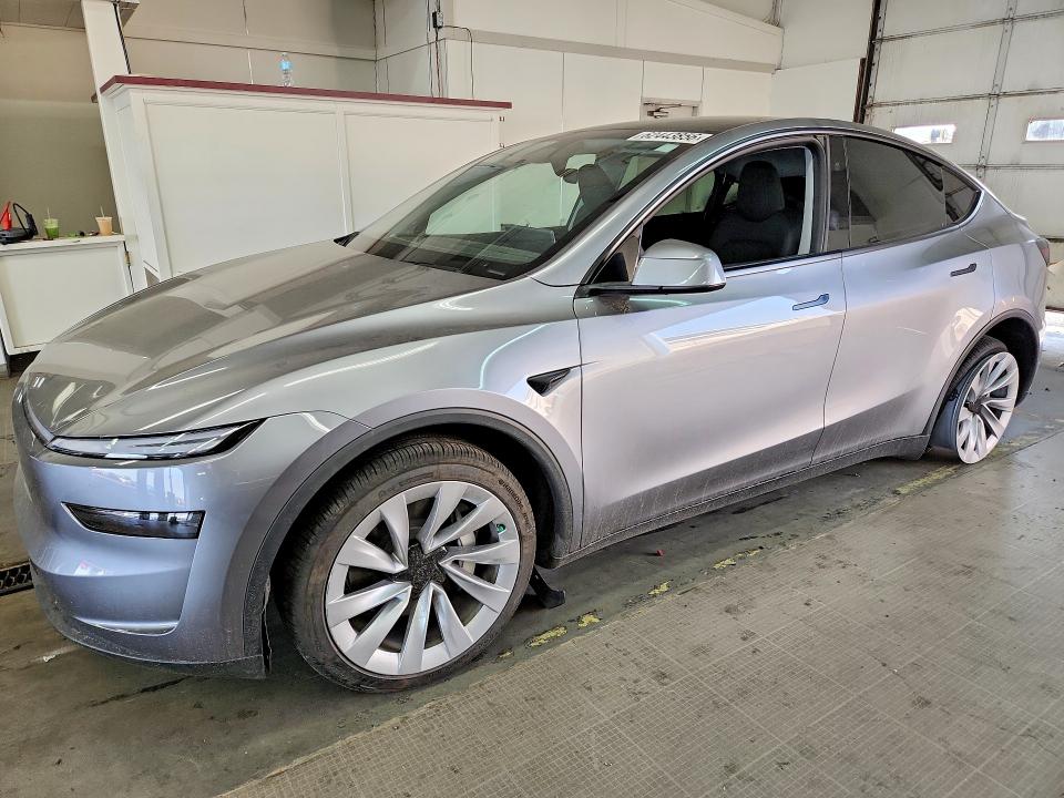 2026 Tesla Model y VIN 7SAYGDEE9TF331503 COPART salvage auction — SIDE, WA - BILL OF SALE, sold $19,100 on 2026-07-31 (photo 1)