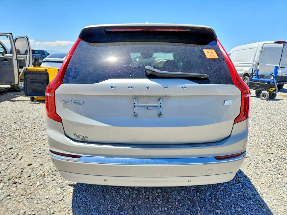 2022 Volvo Xc90 VIN YV4H600L8N1856320 COPART salvage auction — FRONT END, Co - Public - Salvage Title, sold $12,900 on 2026-08-20 (photo 6)