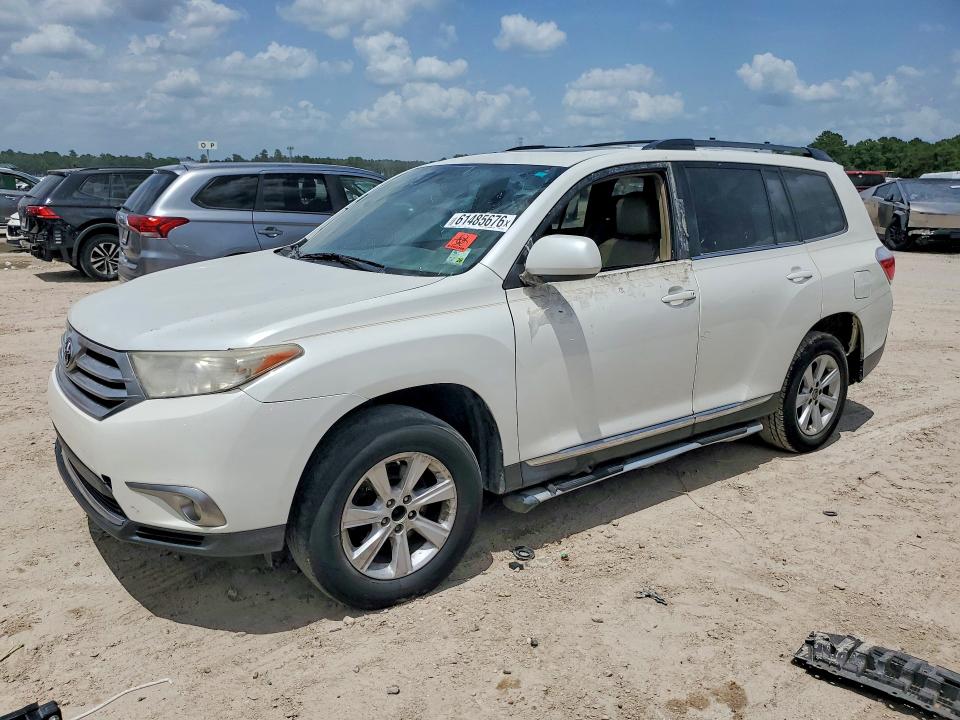 2012 Toyota Highlander VIN 5TDZK3EH2CS069310 COPART salvage auction — REAR END, La - Certificate Of Title (P), sold $3,850 on 2026-07-28 (photo 1)