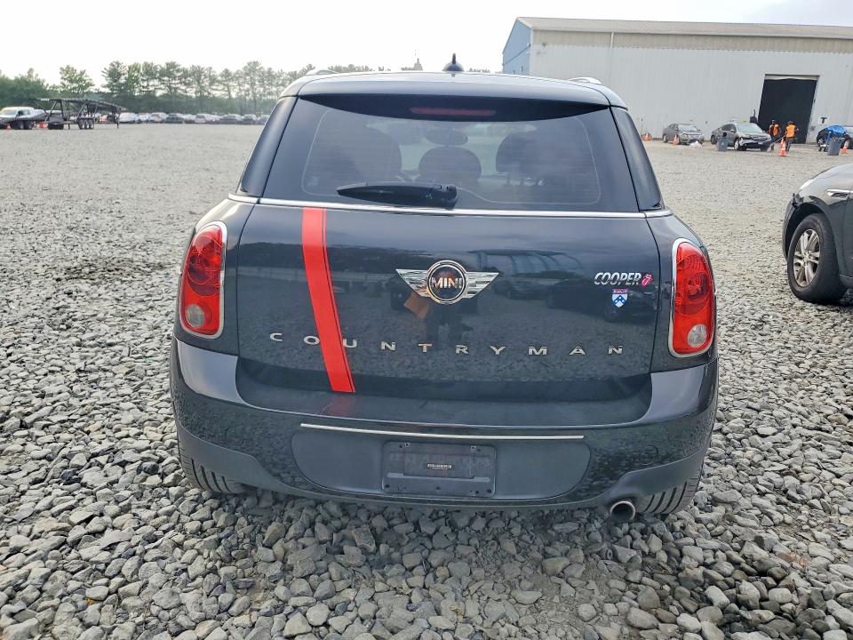 2014 Mini Cooper VIN WMWZB3C54EWR37218 COPART salvage auction — MINOR DENT/SCRATCHES, Nj - Cert Of Title-Salvage, sold $775 on 2026-08-03 (photo 6)