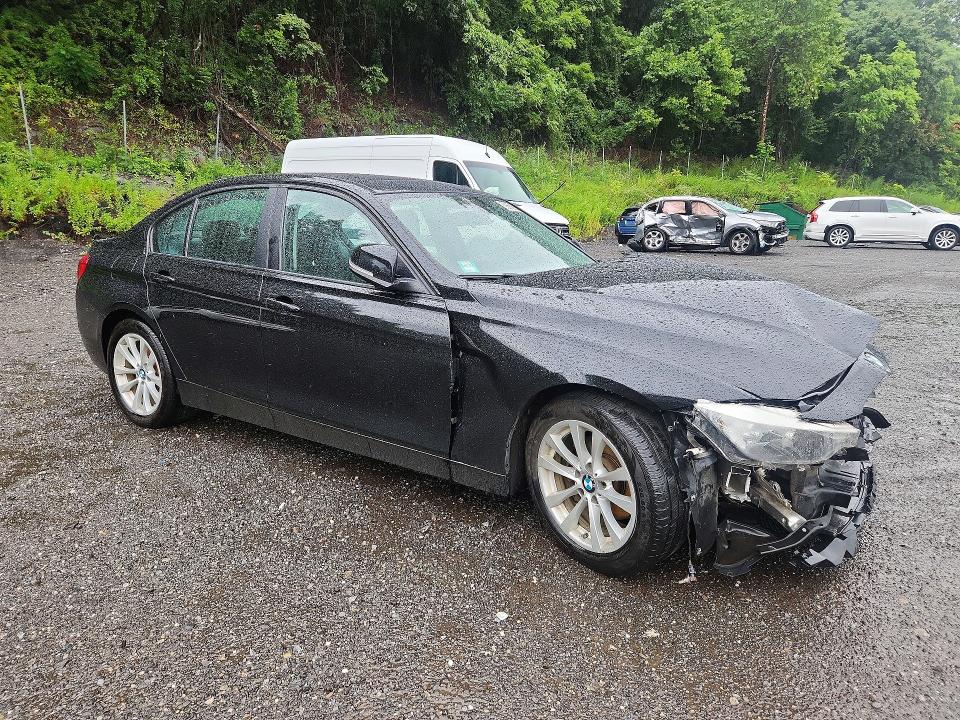 2016 BMW 3er VIN WBA8E5G57GNT40775 COPART salvage auction — FRONT END, Ct - Cert Of Title-Salvage, sold $350 on 2026-08-10 (photo 4)