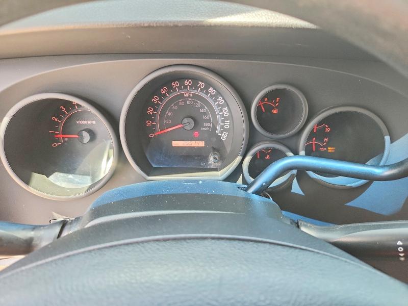 2011 Toyota Tundra VIN 5TFRM5F18BX032102 COPART salvage auction — MINOR DENT/SCRATCHES, TX - CERTIFICATE OF TITLE, sold $2,850 on 2026-07-10 (photo 9)