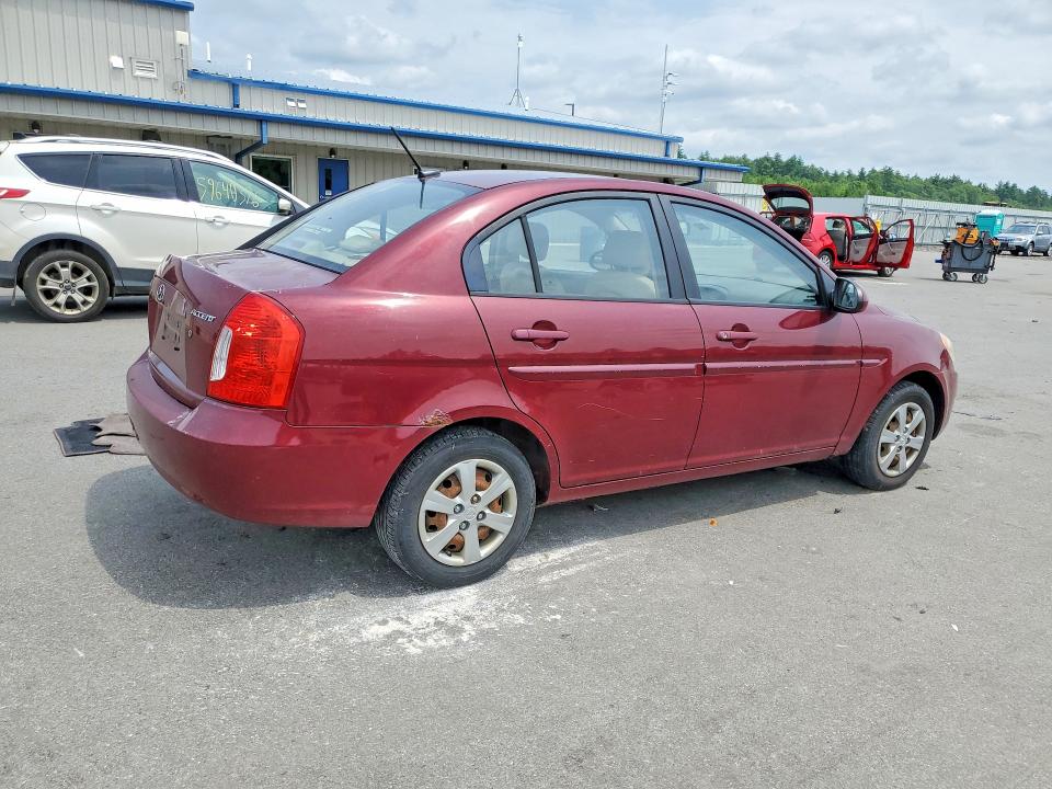 2008 Hyundai Accent VIN KMHCN46C68U259454 COPART salvage auction — NORMAL WEAR, ME - CERTIFICATE OF TITLE, sold $300 on 2026-07-15 (photo 3)