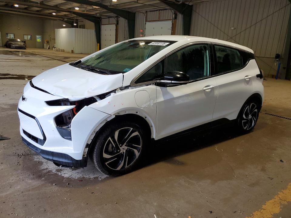 2023 Chevrolet Bolt VIN 1G1FX6S0XP4202572 — COPART salvage auction photo