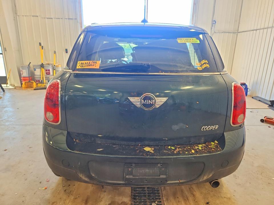 2012 Mini Cooper VIN WMWZB3C57CWM03935 COPART salvage auction — HAIL, MN - CERT OF TITLE-PRIOR SALVAGE, sold $700 on 2026-07-28 (photo 6)