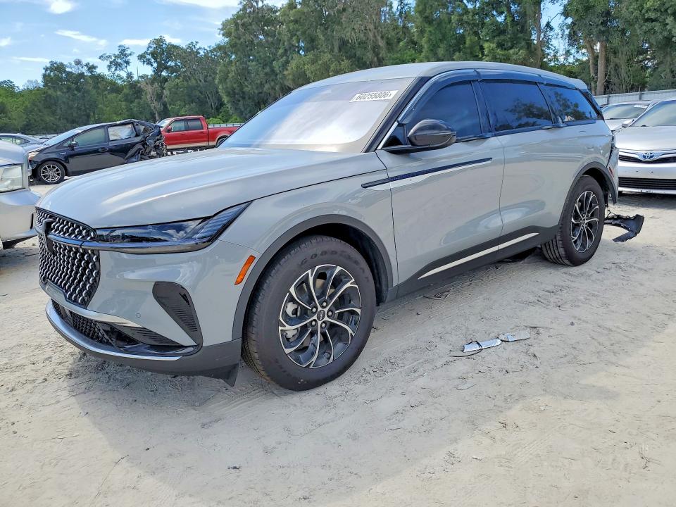 2026 Lincoln Nautilus VIN 5LMPJ8J44TJ034994 — COPART salvage auction photo