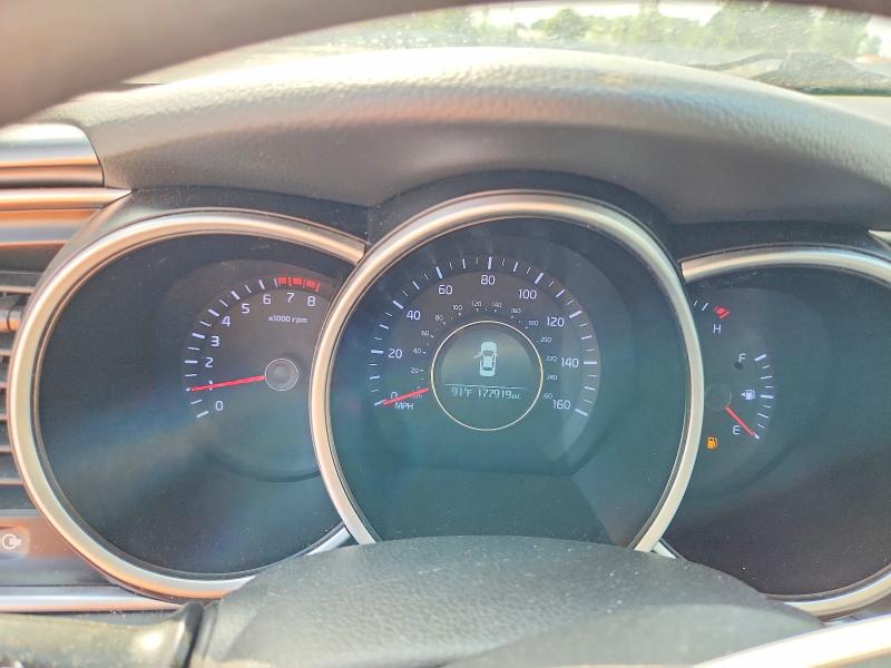 2015 Kia Optima VIN KNAGM4A71F5633928 COPART salvage auction — MECHANICAL, Or - Certificate Of Title, sold $550 on 2026-07-27 (photo 9)