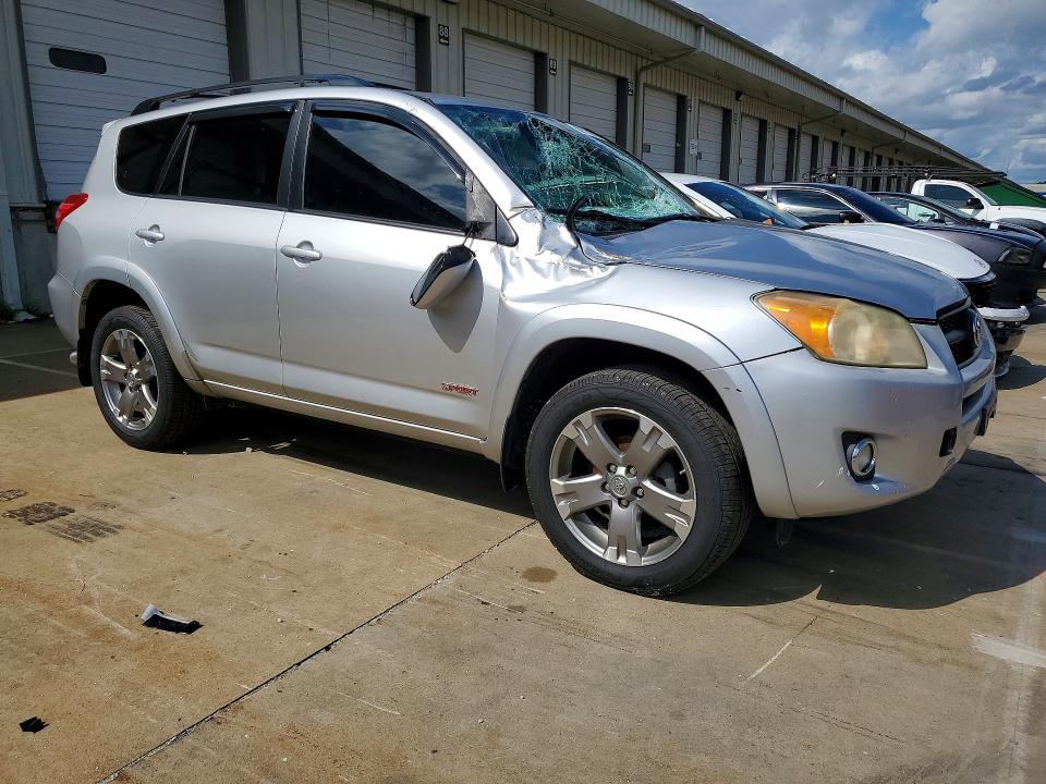 2011 Toyota Rav 4 VIN JTMRF4DV3B5042994 COPART salvage auction — ROOF, Ky - Cert Of Title-Salvage, sold $1,550 on 2026-07-27 (photo 4)