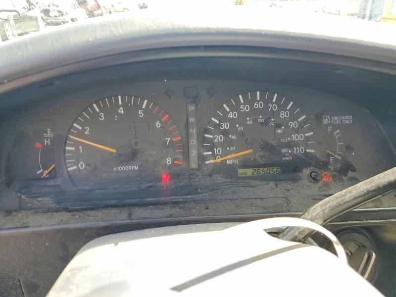2000 Toyota Tacoma VIN 4TAVL52N5YZ573921 COPART salvage auction — FRONT END, CA - SALVAGE CERTIFICATE, sold $1,550 on 2026-07-10 (photo 9)