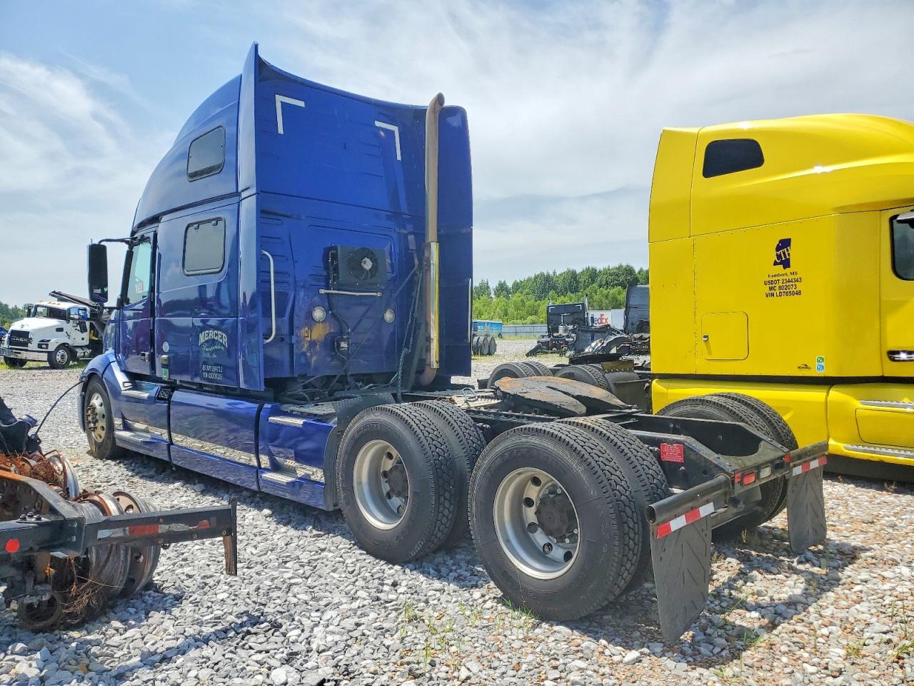 2019 Volvo VNL VIN 4V4NC9EH7KN200285 COPART salvage auction — Mechanical, TN - SALVAGE CERTIFICATE, sold $26,000 on 2026-08-13 (photo 3)