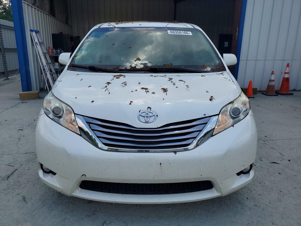 2017 Toyota Sienna VIN 5TDYZ3DC7HS856483 COPART salvage auction — REAR END, Nc - Salvage Certificate Of Title, sold $150 on 2026-07-29 (photo 5)