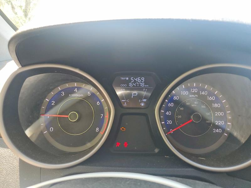 2013 Hyundai Elantra VIN KMHDH6AE3DU002147 COPART salvage auction — MINOR DENT/SCRATCHES, On - Permit No Brand - Unfit, sold $400 on 2026-07-21 (photo 9)