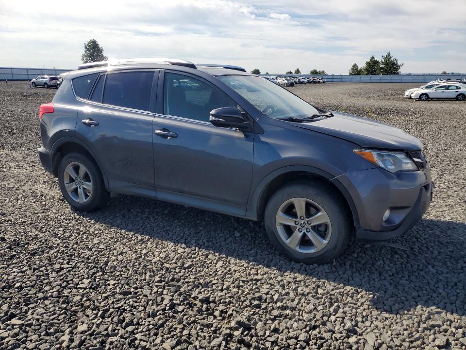 2015 Toyota Rav4 VIN JTMRFREV1FD126996 COPART salvage auction — FRONT END, Wa - Bill Of Sale, sold $1,300 on 2026-07-29 (photo 4)