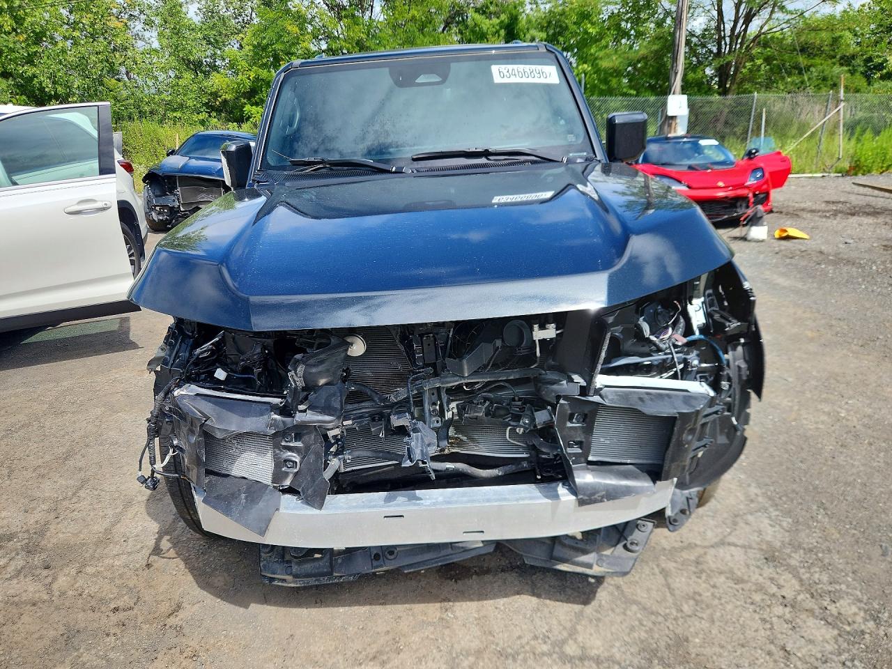 2025 Lexus Gx VIN JTJVBCDX4S5052209 COPART salvage auction — Front End, NJ - CERT OF TITLE-SALVAGE, sold $43,750 on 2026-08-11 (photo 5)