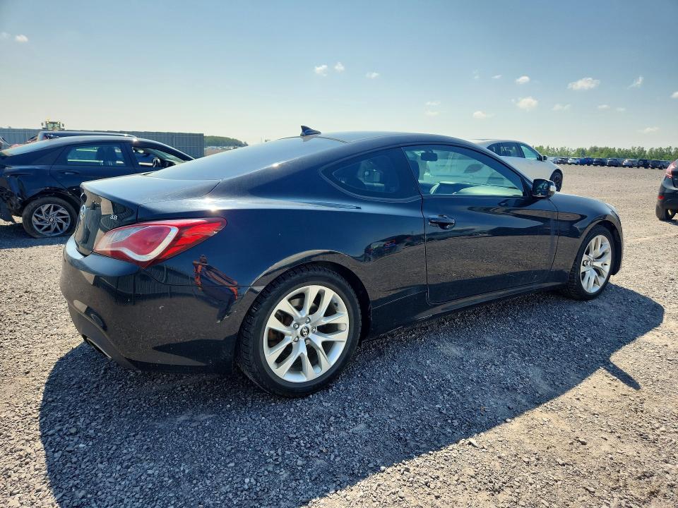 2016 Hyundai Genesis VIN KMHHU6KJ2GU133275 COPART salvage auction — REAR END, ON - PERMIT IRREPAIRABLE, sold $500 on 2026-07-21 (photo 3)