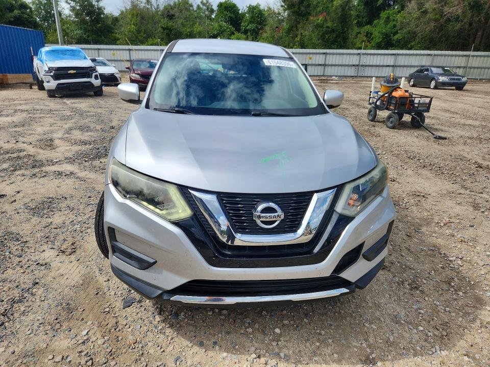 2017 Nissan Rogue VIN 5N1AT2MT0HC813680 COPART salvage auction — REAR END, Fl - Cert Of Title Slvg Rebuildable, sold $1,600 on 2026-07-31 (photo 5)