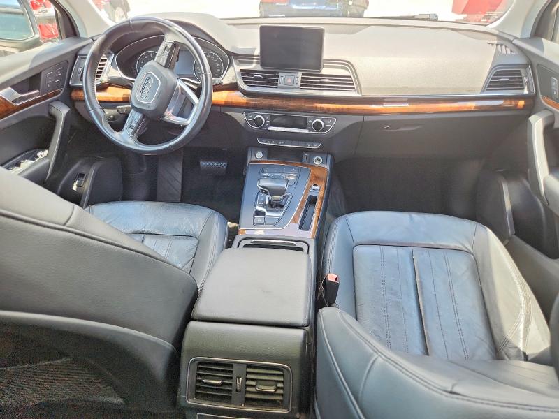 2018 Audi Q5 VIN WA1ANAFY3J2090401 COPART salvage auction — MINOR DENT/SCRATCHES, Fl - Cert Of Title Slvg Rebuildable, sold $25 on 2026-07-30 (photo 8)