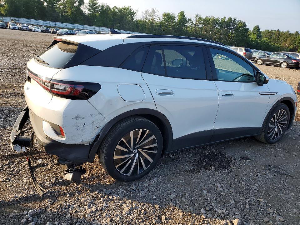 2024 Volkswagen Id.4 VIN 1V25MPE80RC004058 COPART salvage auction — REAR END, Salvage Title, sold $11,600 on 2026-09-04 (photo 3)
