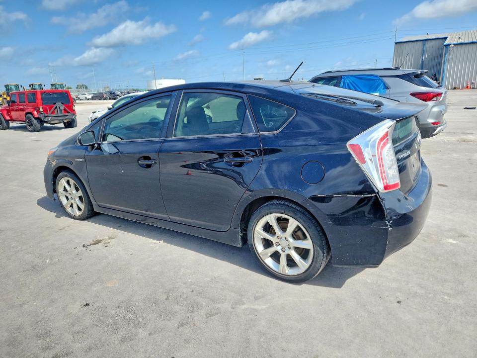 2014 Toyota Prius VIN JTDKN3DU2E1811938 COPART salvage auction — FRONT END, OK - CERT OF TITLE-REBUILT, sold $1,300 on 2026-07-22 (photo 2)