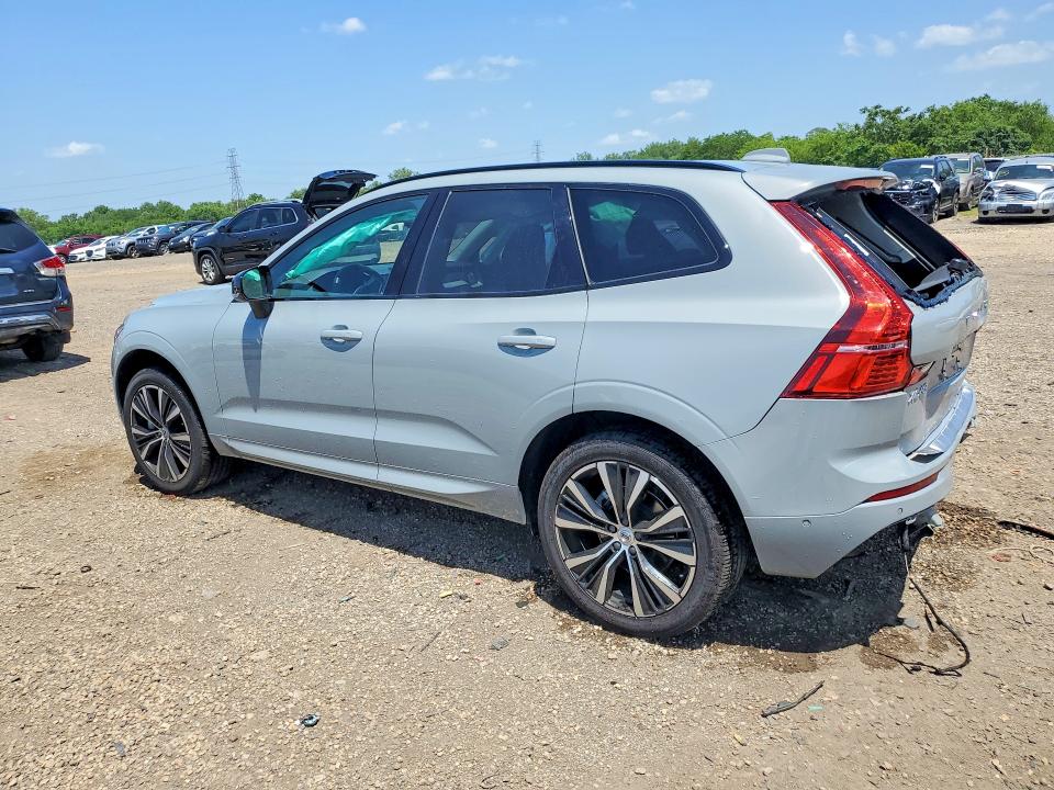 2025 Volvo VIN YV4M12RC8S1182659 COPART salvage auction — REAR END, Il - Salvage Certificate, sold $11,100 on 2026-08-07 (photo 2)