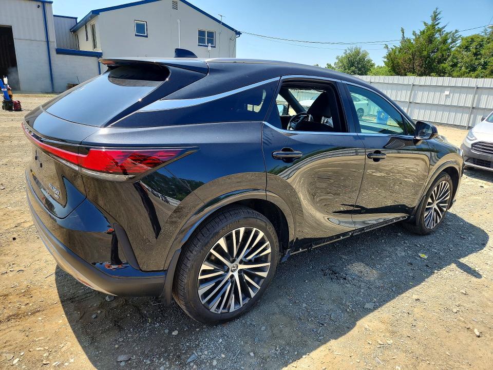 2023 Lexus Rx VIN 2T2BAMCA2PC004743 COPART salvage auction — SIDE, Az - Cert Of Title - Salvage, sold $21,900 on 2026-07-29 (photo 3)