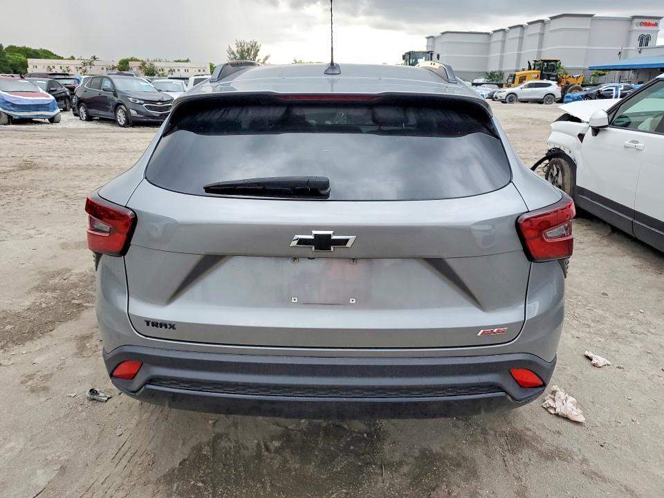 2024 Chevrolet Trax VIN KL77LJE29RC116151 COPART salvage auction — FRONT END, Fl - Cert Of Title Slvg Rebuildable, sold $11,300 on 2026-07-14 (photo 6)