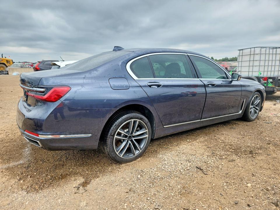 2020 BMW 7er VIN WBA7U2C02LGM26985 COPART salvage auction — WATER/FLOOD, Il - Junking Cert Of A Vehicle, sold $9,300 on 2026-09-08 (photo 3)