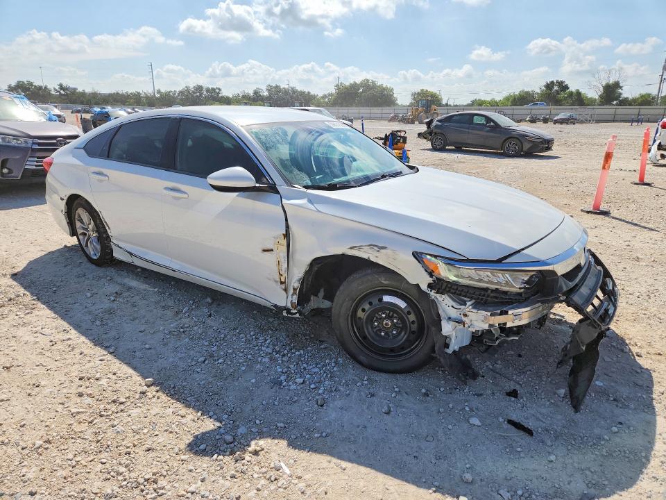 2020 Honda Accord VIN 1HGCV1F16LA005773 COPART salvage auction — FRONT END, Tx - Certificate Of Title (P), sold $8,300 on 2026-07-30 (photo 4)