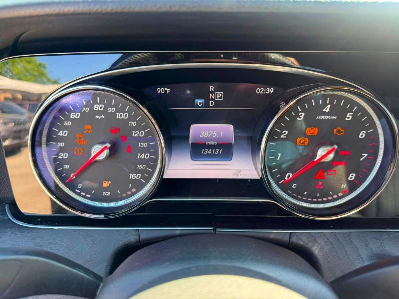 2017 Mercedes-benz E-class VIN WDDZF4JB0HA182257 COPART salvage auction — NORMAL WEAR, Fl - Certificate Of Title (P), sold $7,700 on 2026-07-31 (photo 8)