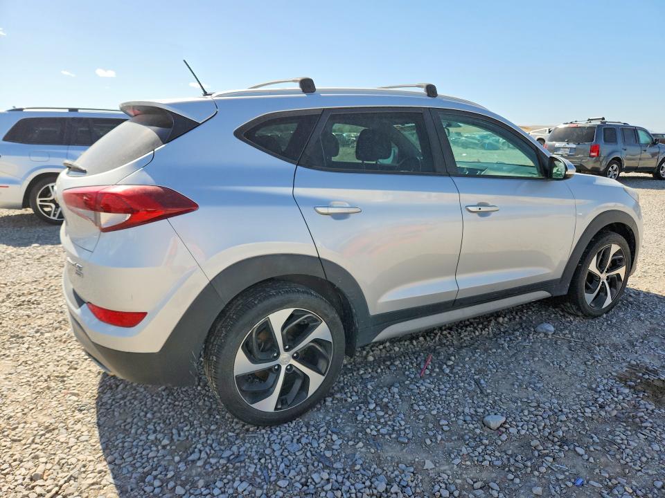 2017 Hyundai Tucson VIN KM8J3CA23HU397331 COPART salvage auction — MINOR DENT/SCRATCHES, Ut - Certificate Of Title, sold $1,000 on 2026-07-28 (photo 3)