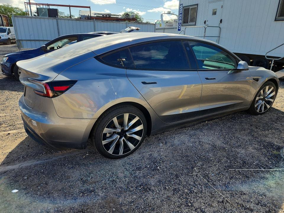 2025 Tesla Model 3 VIN 5YJ3E1EB0SF996757 COPART salvage auction — WATER/FLOOD, Hi - Bill Of Sale - Parts Only, sold $3,150 on 2026-09-04 (photo 3)