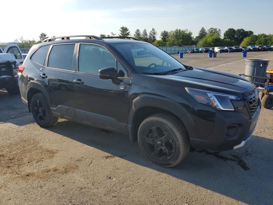 2023 Subaru Forester VIN JF2SKAMC1PH438424 COPART salvage auction — SIDE, Pa - Certificate Of Salvage, sold $7,100 on 2026-09-01 (photo 4)