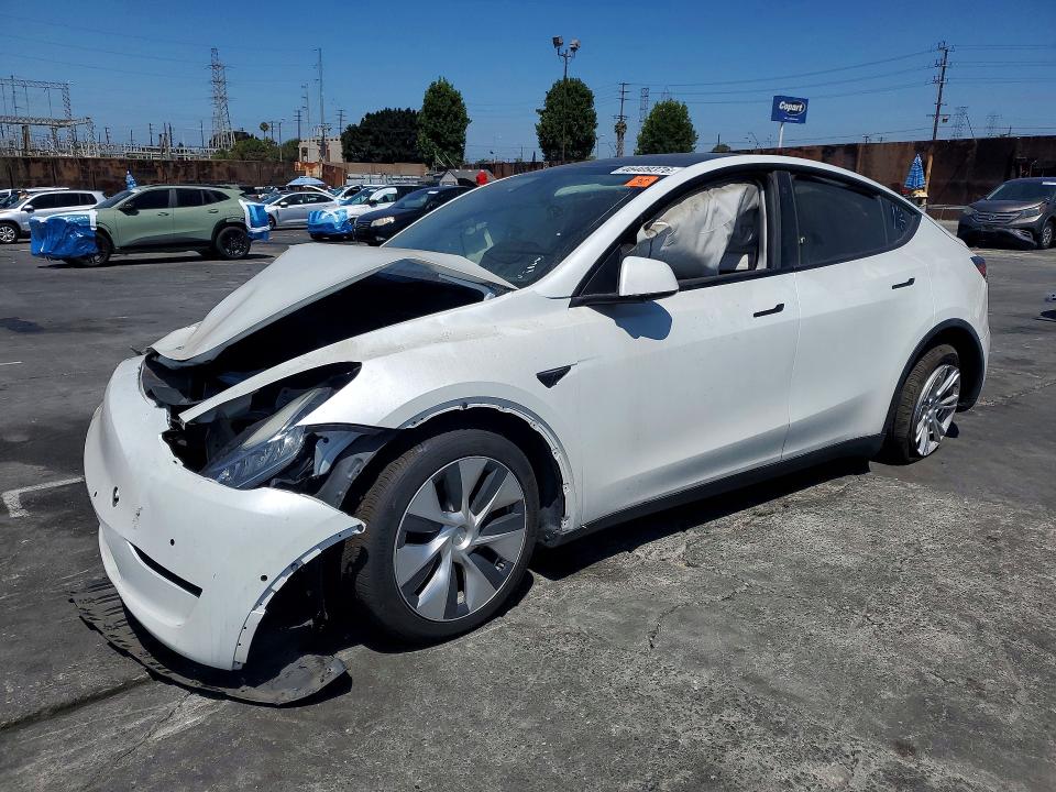 2022 Tesla Model y VIN 7SAYGDEE8NF341166 — COPART salvage auction photo