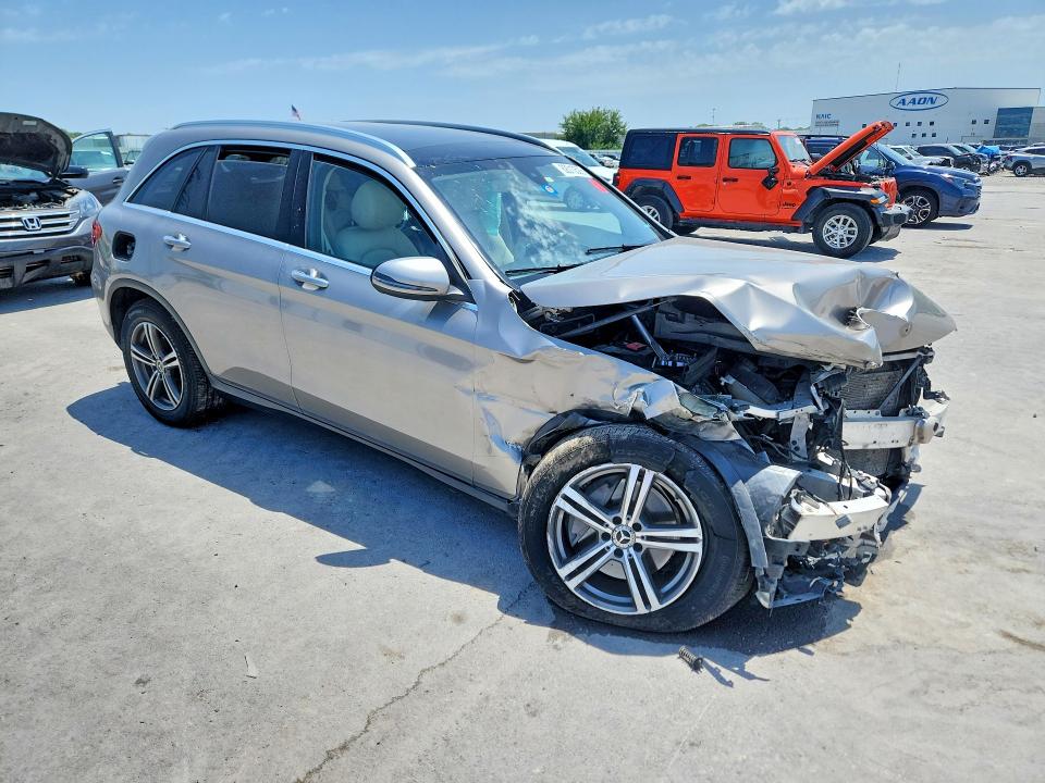 2020 Mercedes-benz Glc VIN WDC0G8DB7LF738217 COPART salvage auction — FRONT END, Salvage Title, sold $3,200 on 2026-08-17 (photo 4)