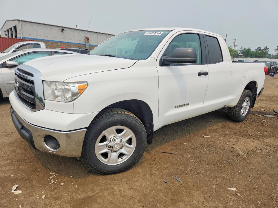 2011 Toyota Tundra VIN 5TFUM5F19BX017764 COPART salvage auction — ROOF, CT - CERTIFICATE OF TITLE, sold $2,000 on 2026-07-24 (photo 1)